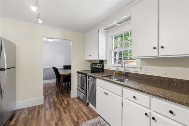 43 New Britain Drive, Warwick, RI 02889