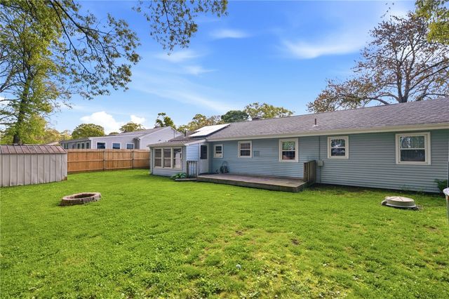 43 New Britain Drive, Warwick, RI 02889