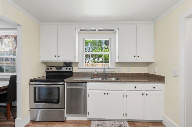 43 New Britain Drive, Warwick, RI 02889