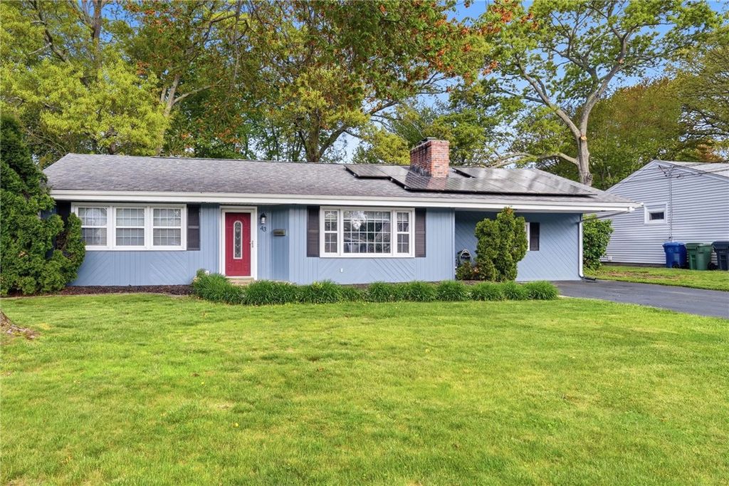 43 New Britain Drive, Warwick, RI 02889