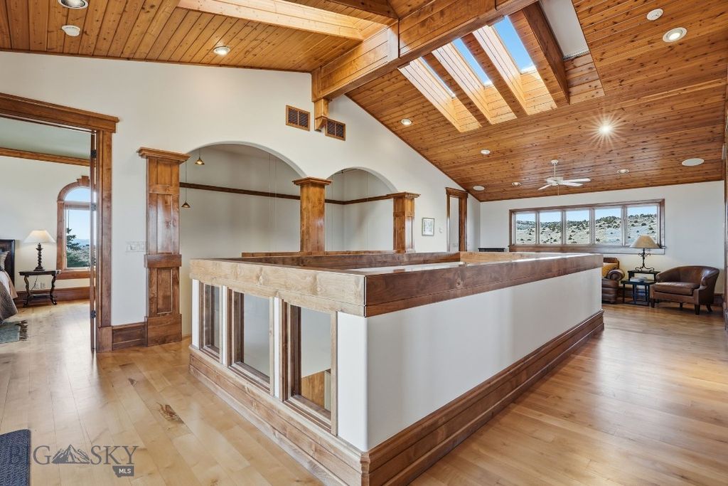 1240 Twin River Cutoff, Manhattan, MT 59741 photo 21