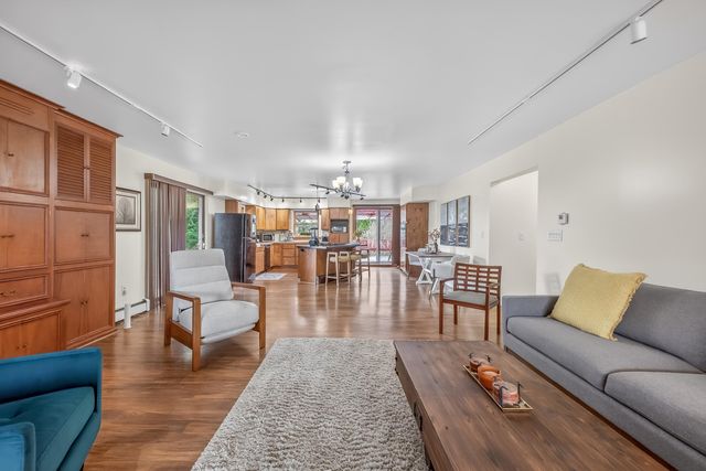 25 N Oceana Drive, Hart, MI 49455