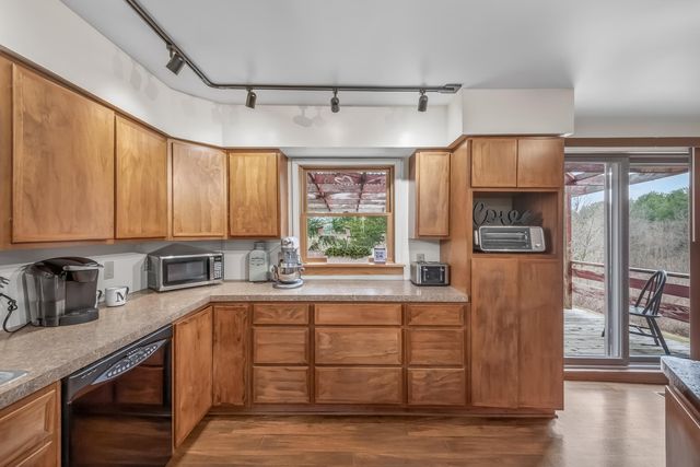 25 N Oceana Drive, Hart, MI 49455