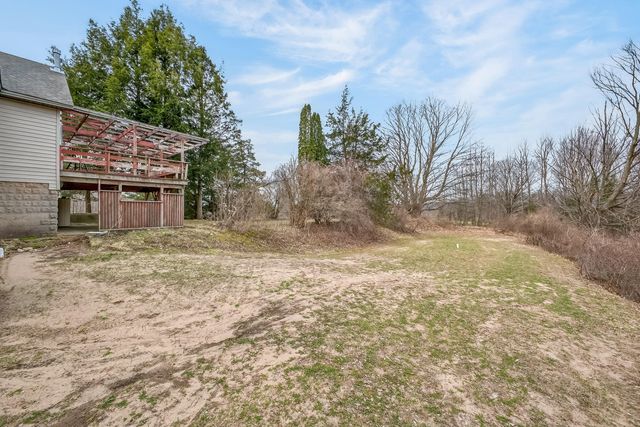 25 N Oceana Drive, Hart, MI 49455