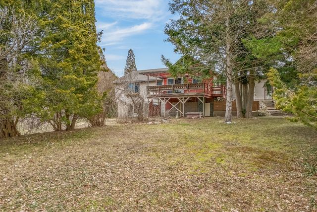 25 N Oceana Drive, Hart, MI 49455