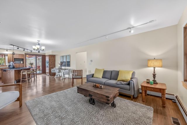 25 N Oceana Drive, Hart, MI 49455