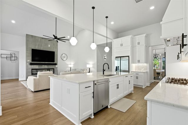 27720 Hazelbrook Lane, Spring, TX 77386