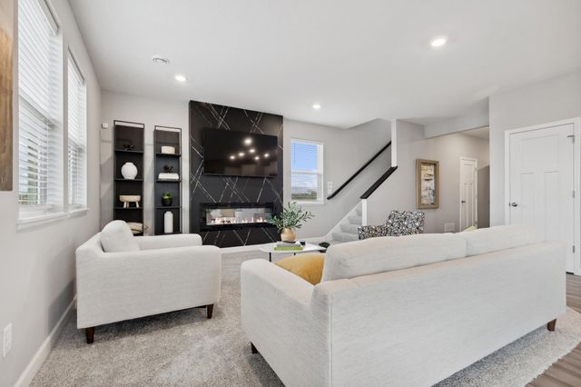 7376 183rd Street W, Lakeville, MN 55044