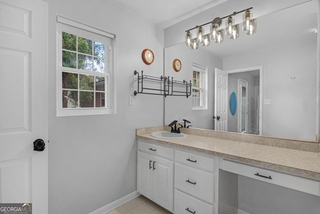 52 Romney Place, Savannah, GA 31406