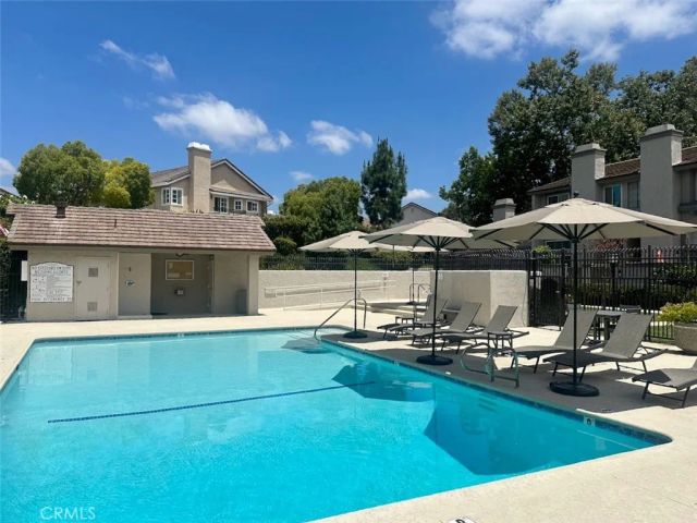7 Evening Breeze, Irvine, CA 92603