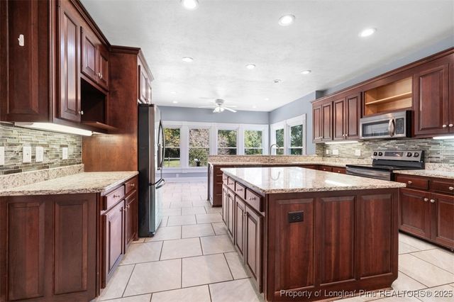 8215 Rivermist Lane, Linden, NC 28356