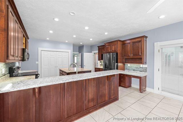 8215 Rivermist Lane, Linden, NC 28356