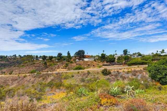 3162 Via Arcilla, San Diego, CA 92111