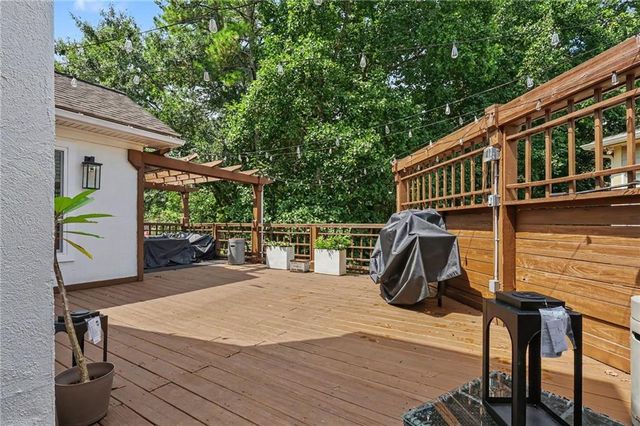 906 Heritage Place, Decatur, GA 30033