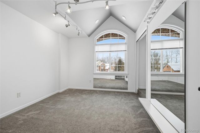 2420 Baltimore Court, Commerce Charter Township, MI 48382