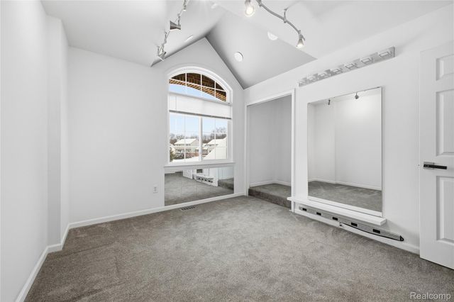 2420 Baltimore Court, Commerce Charter Township, MI 48382