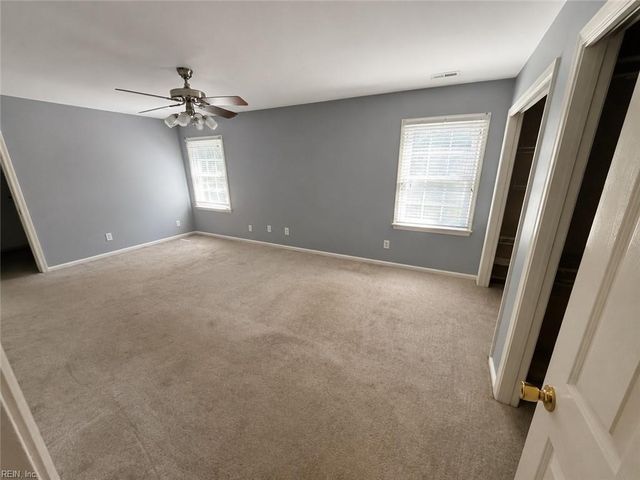 72 Apollo DR, Hampton, VA 23669