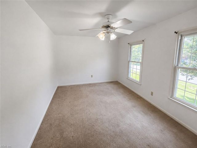 72 Apollo DR, Hampton, VA 23669