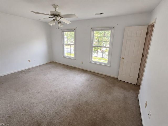 72 Apollo DR, Hampton, VA 23669