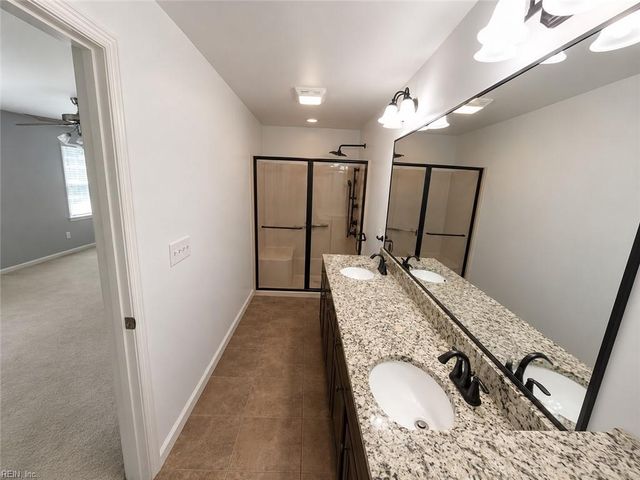 72 Apollo DR, Hampton, VA 23669