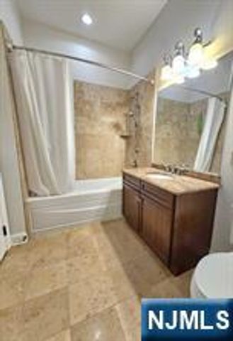 3116 The Plaza 3116, Tenafly, NJ 07670