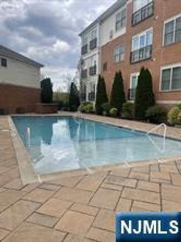 3116 The Plaza 3116, Tenafly, NJ 07670