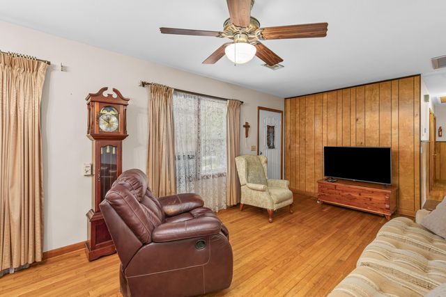 4744 Holbird Street, North Charleston, SC 29405