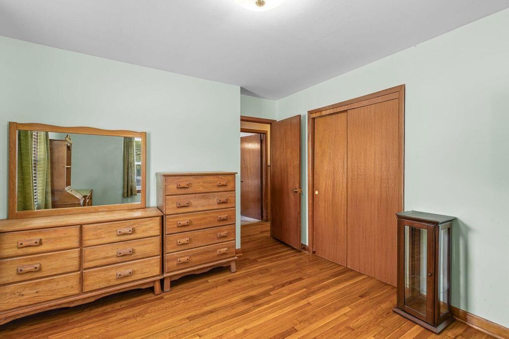 Image 18 of property listing at 4744 Holbird Street, North Charleston, SC 29405