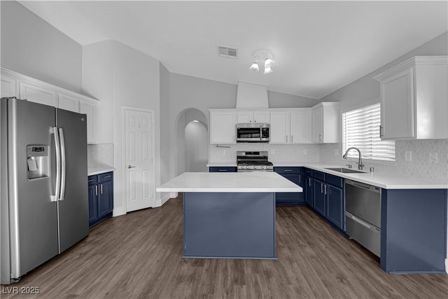 6491 Abbeville River Court, Las Vegas, NV 89122