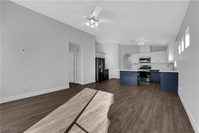 6491 Abbeville River Court, Las Vegas, NV 89122