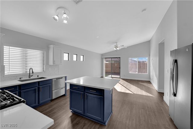 6491 Abbeville River Court, Las Vegas, NV 89122