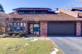 8 Lucas Drive, Palos Hills, IL 60465