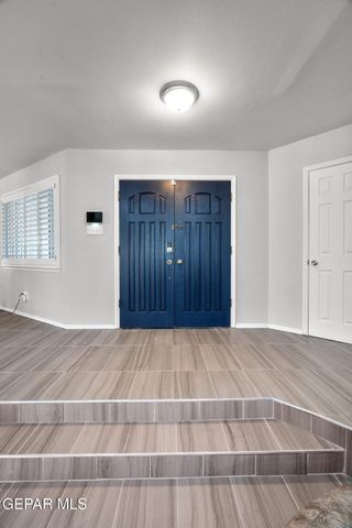 8409 W H Burges Drive, El Paso, TX 79925