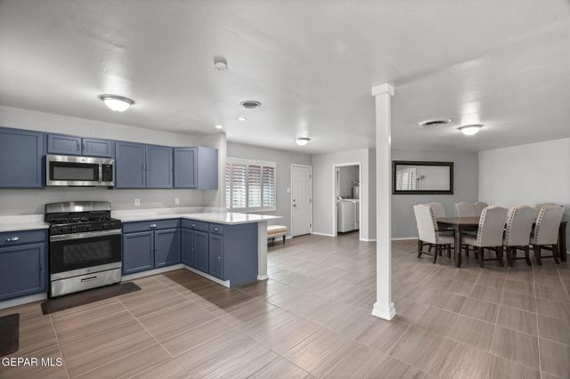 8409 W H Burges Drive, El Paso, TX 79925