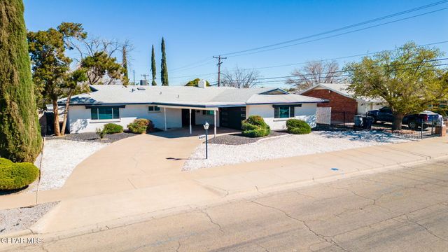 8409 W H Burges Drive, El Paso, TX 79925
