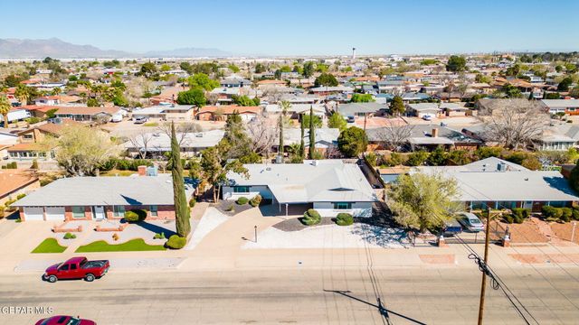 8409 W H Burges Drive, El Paso, TX 79925