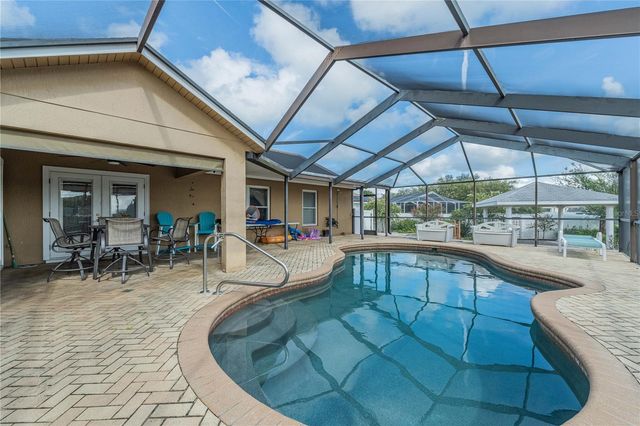 205 THOMAS COURT, Winter Haven, FL 33880