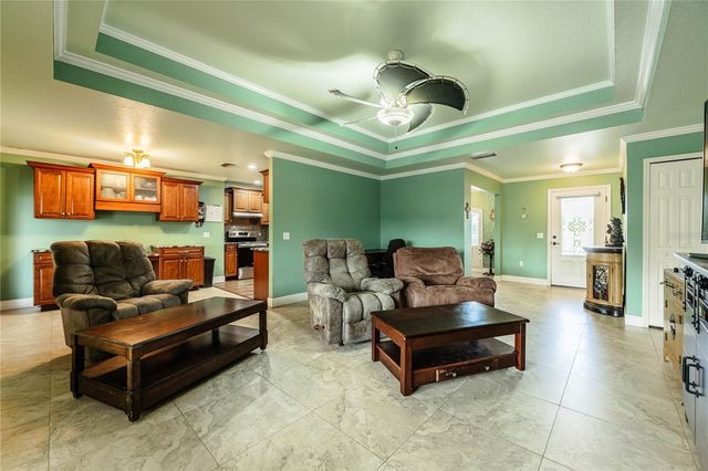 205 THOMAS COURT, Winter Haven, FL 33880