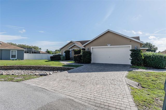 205 THOMAS COURT, Winter Haven, FL 33880