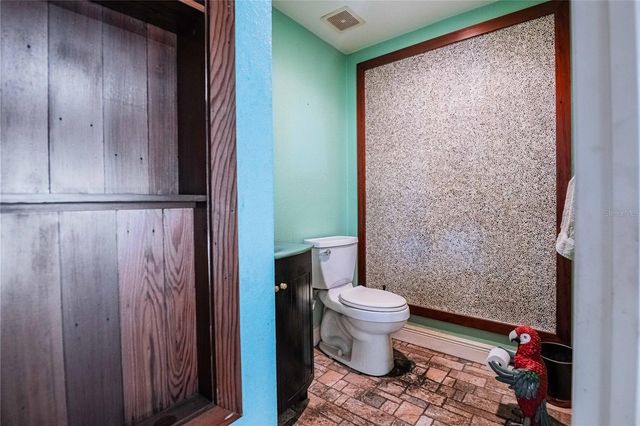 205 THOMAS COURT, Winter Haven, FL 33880