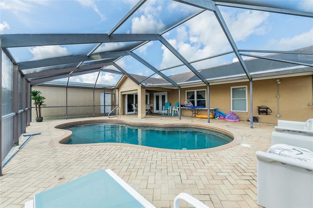 205 THOMAS COURT, Winter Haven, FL 33880
