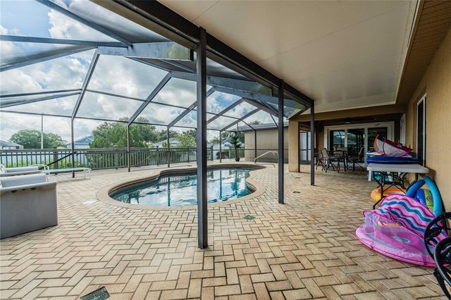 205 THOMAS COURT, Winter Haven, FL 33880