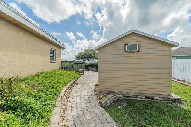 205 THOMAS COURT, Winter Haven, FL 33880