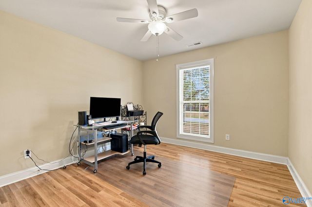 23917 May Lane, Athens, AL 35613