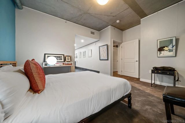 1080 Park Blvd 1702, San Diego, CA 92101