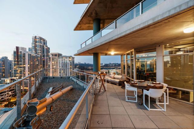 1080 Park Blvd 1702, San Diego, CA 92101