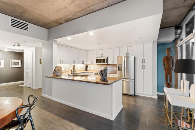 1080 Park Blvd 1702, San Diego, CA 92101