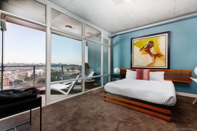 1080 Park Blvd 1702, San Diego, CA 92101