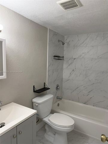 805 W 30th St 8, Hialeah, FL 33012