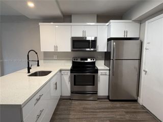 805 W 30th St 8, Hialeah, FL 33012